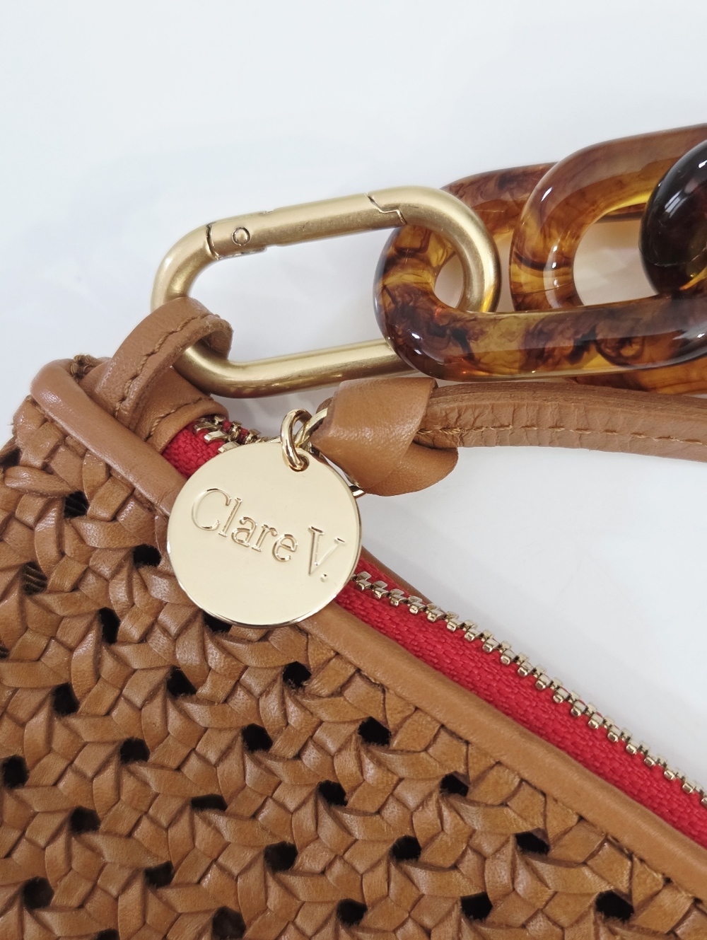 CLARE V FLAT CLUTCH BAG WITH TABS - TAN RATTAN LEATHER + TORTOISE RESIN SHORTIE - Picture 4 of 11